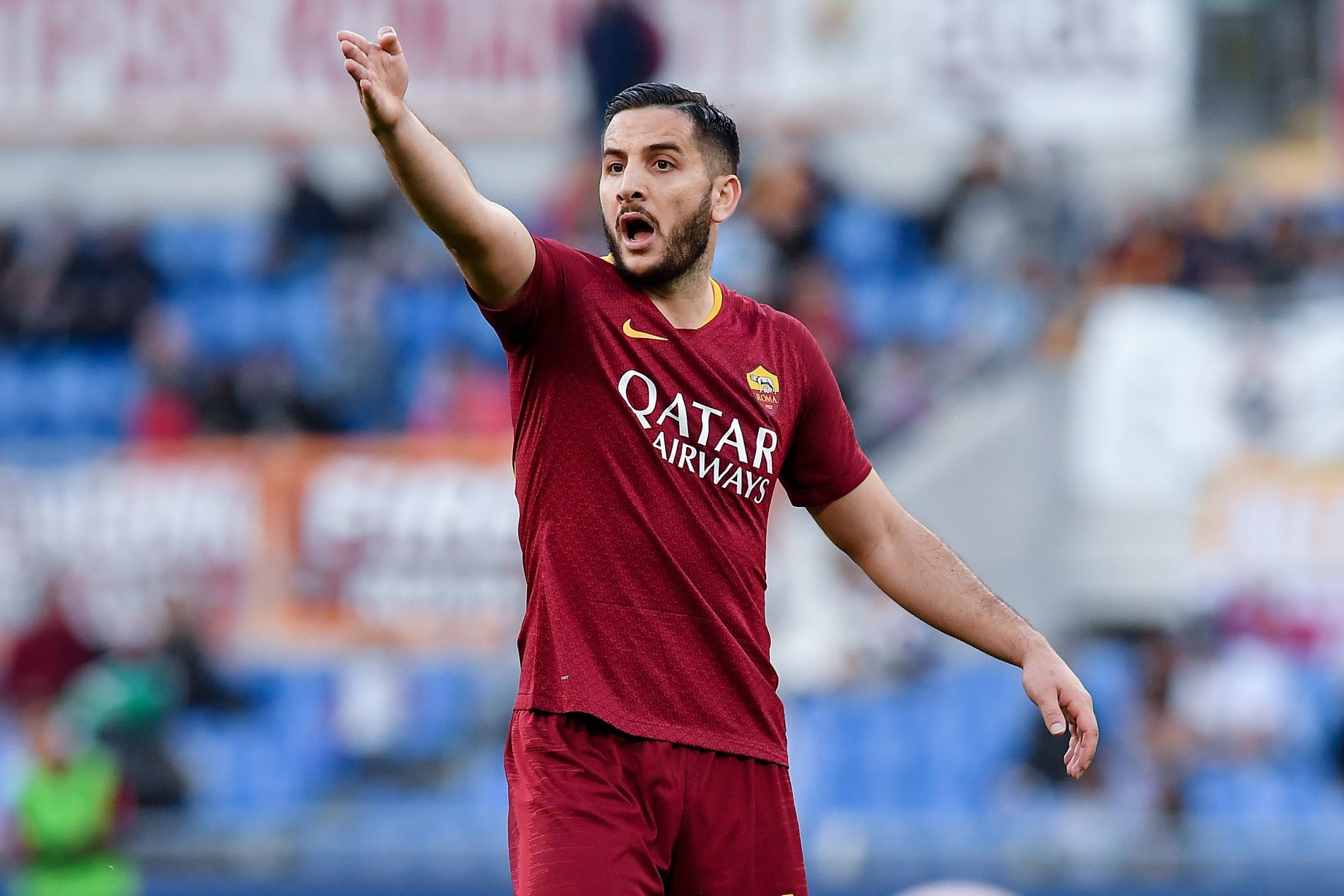 Manolas