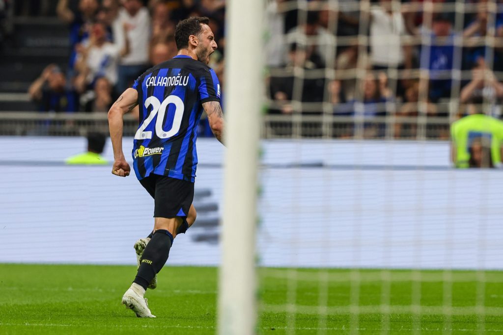 Calhanoglu / Inter