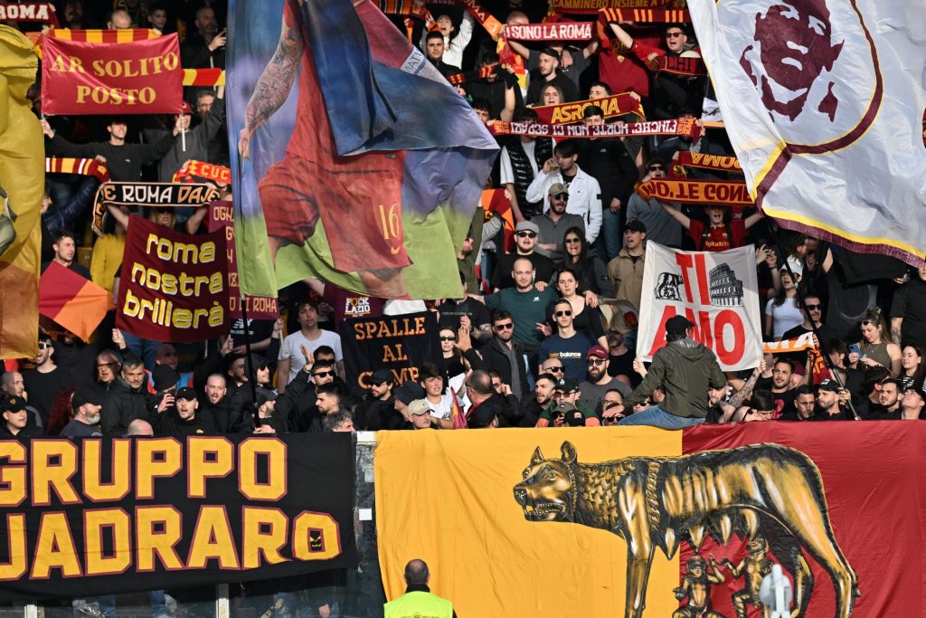 tifosi roma a lecce