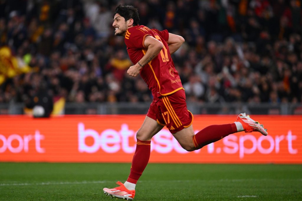 Azmoun Roma