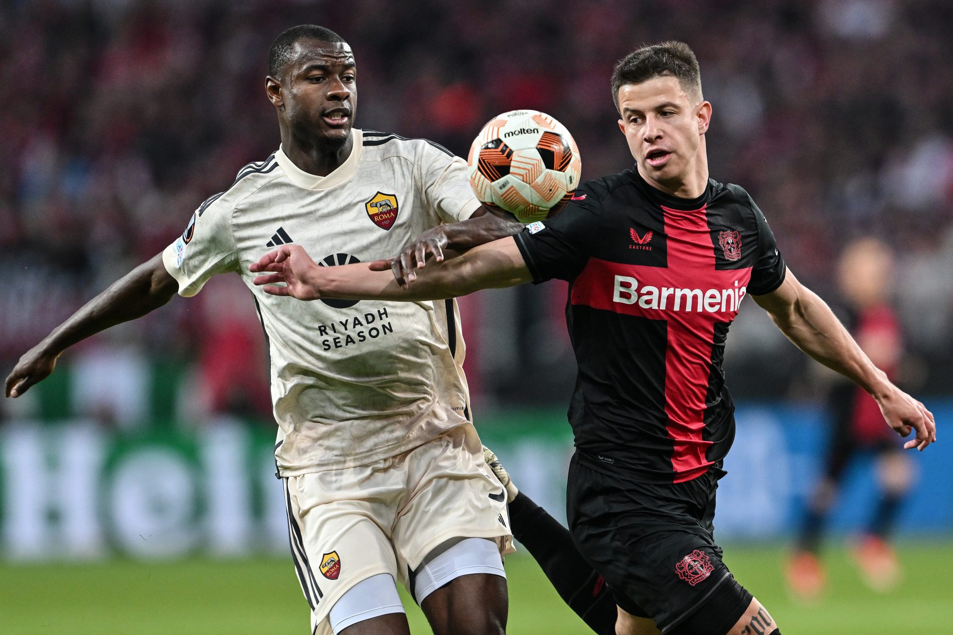 Ndicka, Hlozek, Bayer Leverkusen-Roma