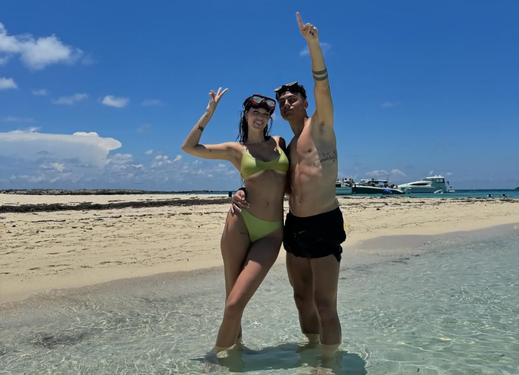 Dybala, Oriana Sabatini