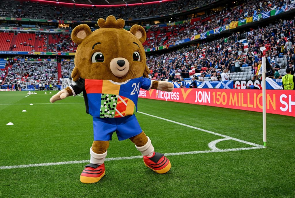 mascotte euro 2024