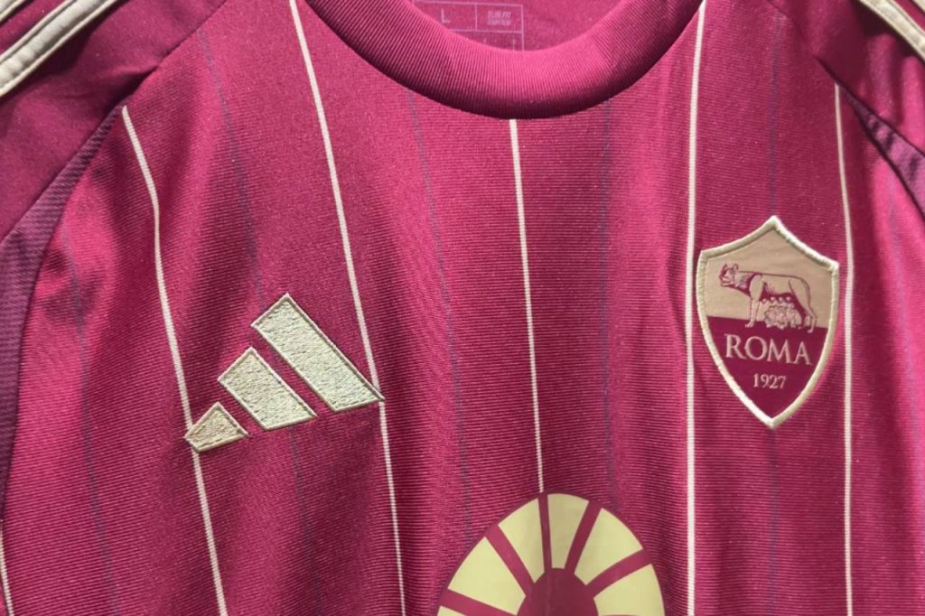 Nuova maglia Roma 2024-2025