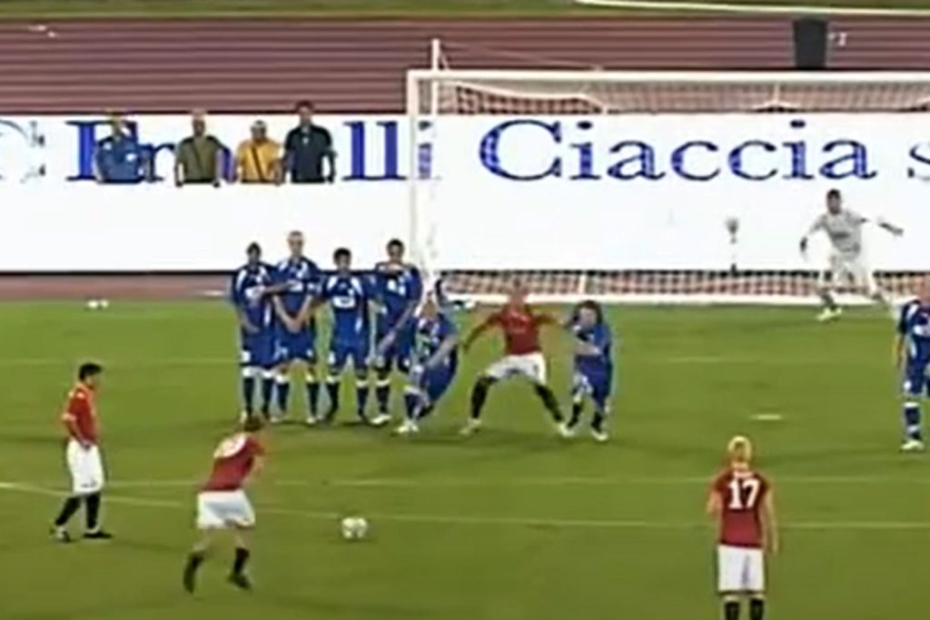 Roma-Gent 3-1 | Punizione Totti