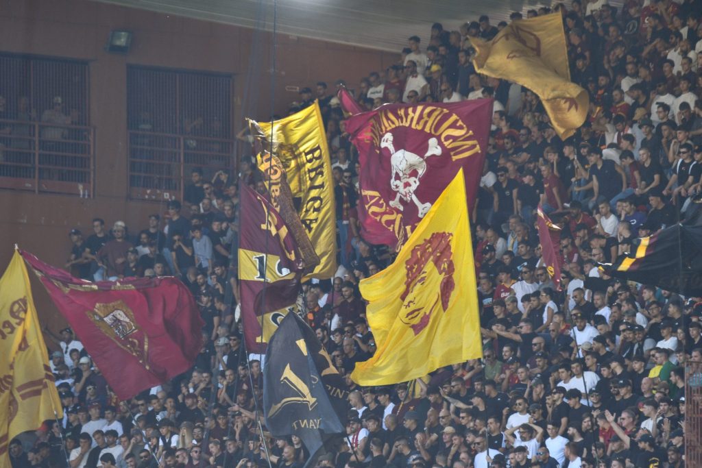 Tifosi della Roma Stadio Luigi Ferraris Genoa-Roma 15.09.24