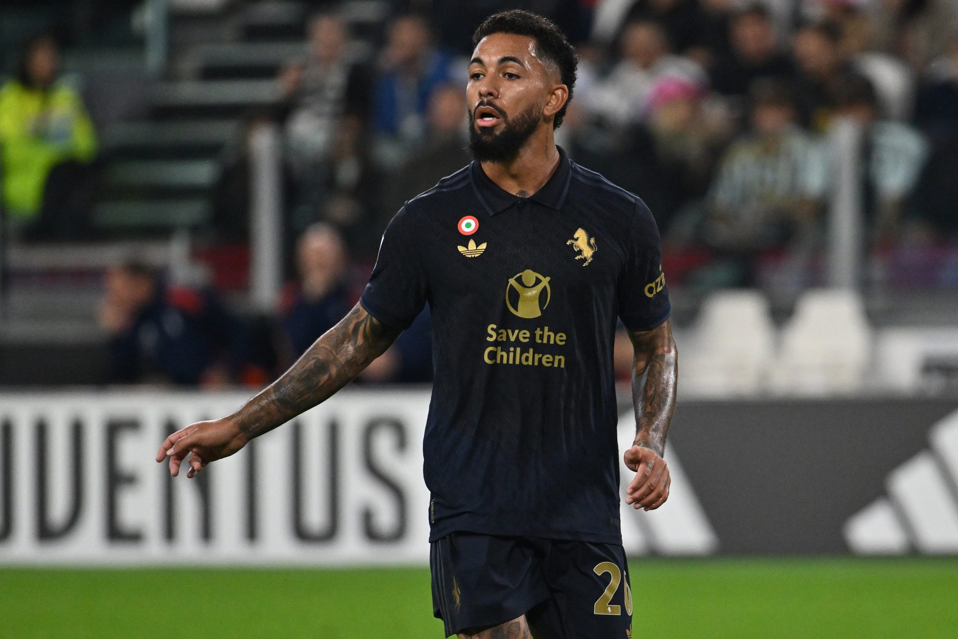 Douglas Luiz