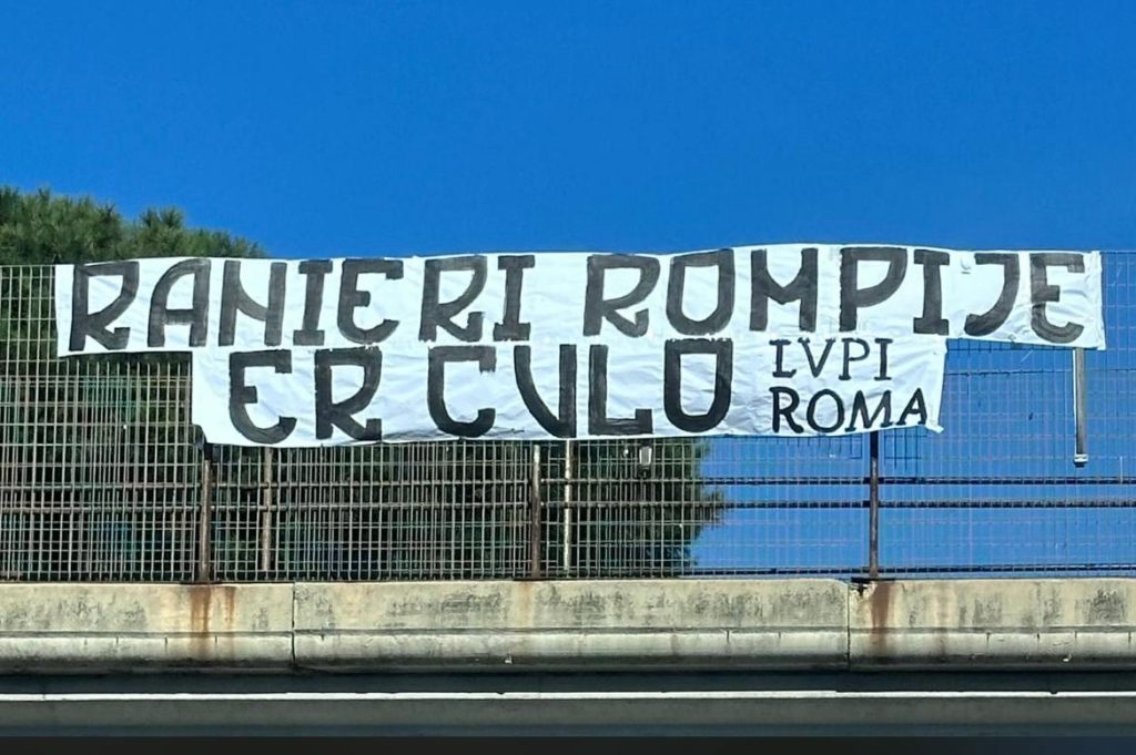 Striscione Ranieri