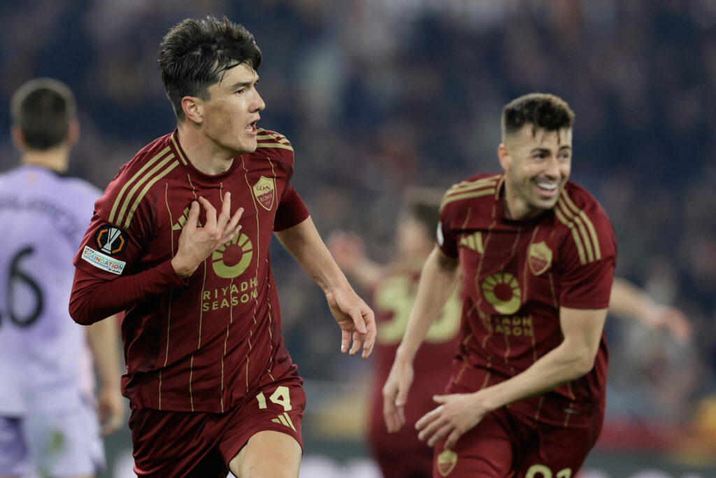 Shomurodov, Roma-Athletic