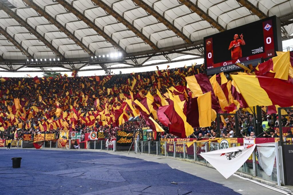 tifosi Roma, Curva Sud, Roma-Fiorentina