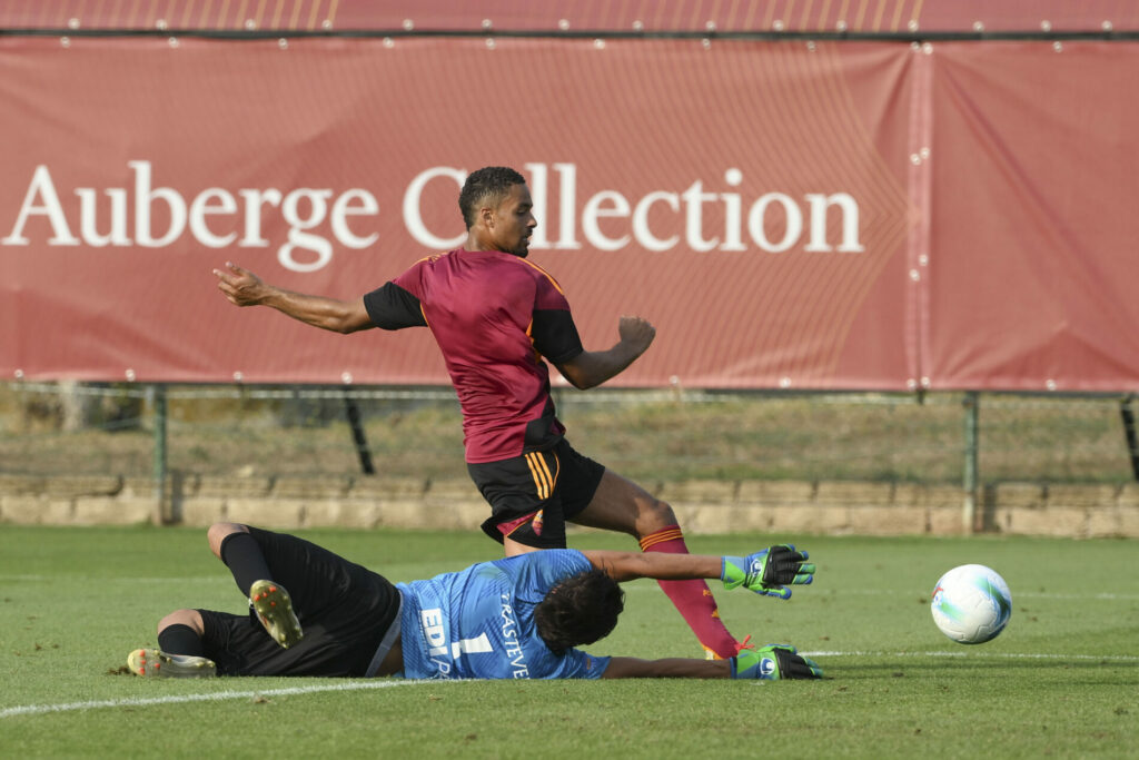Rensch (Foto: AS Roma)