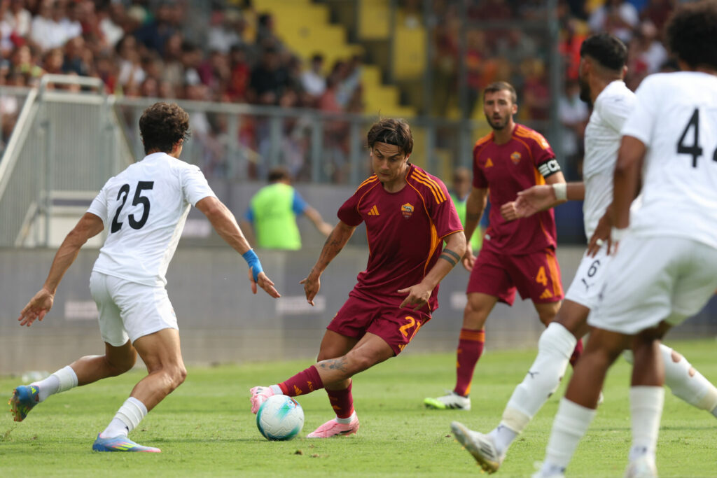 Dybala, Roma-Neom