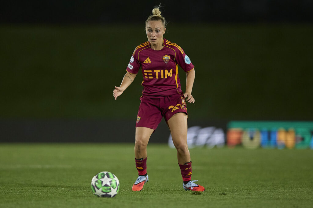 Greggi, Real Madrid-Roma, Femminile