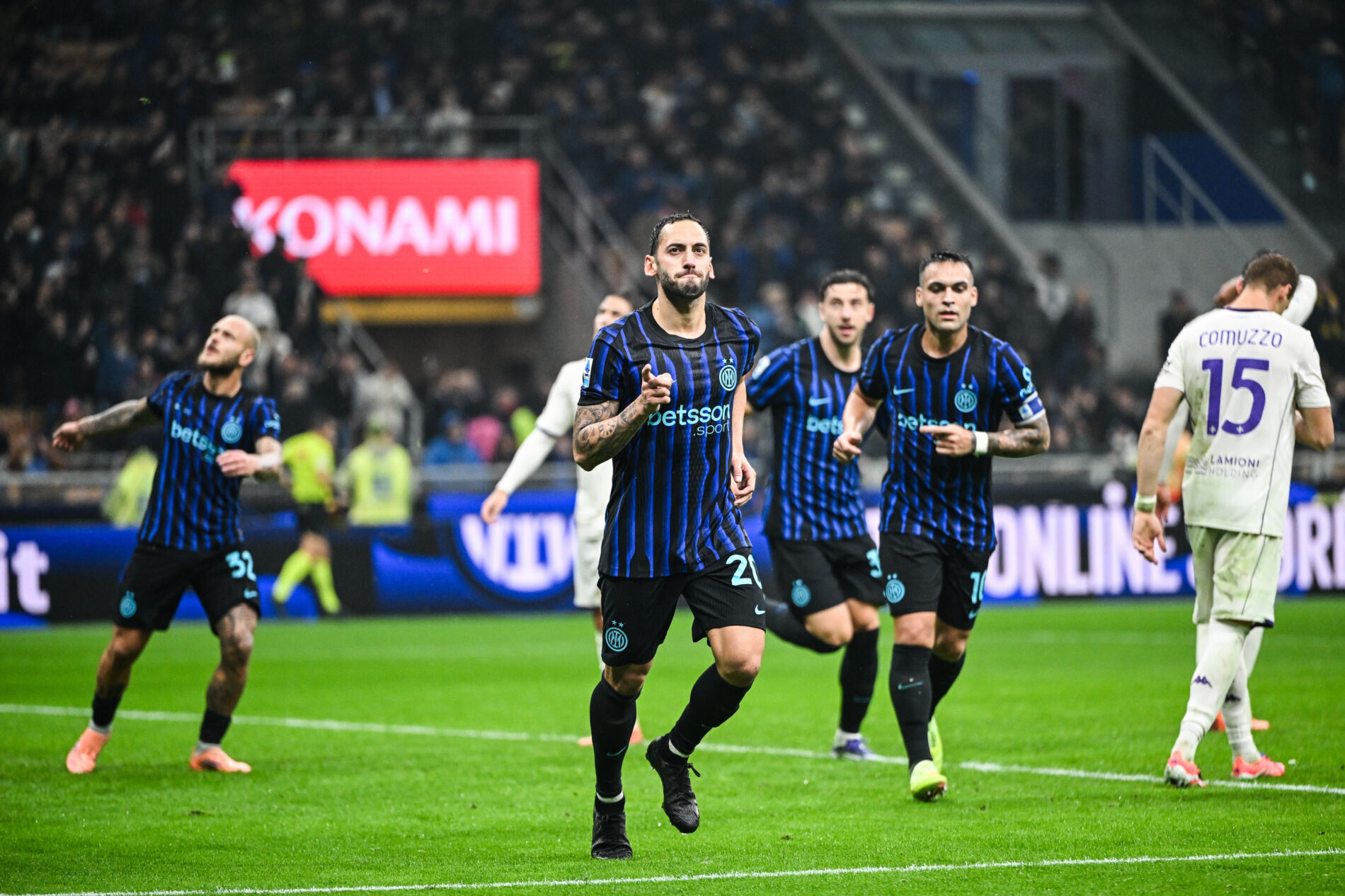 Calhanoglu, Inter-Fiorentina