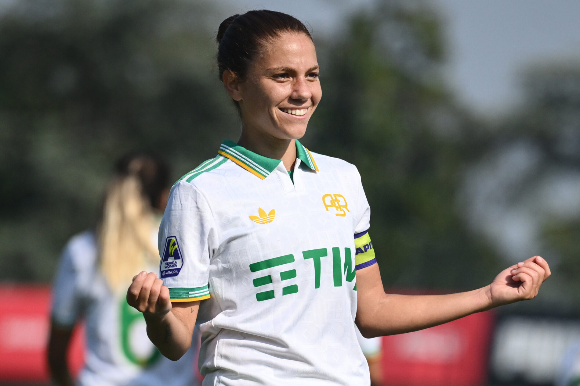 Giugliano, Milan-Roma, Femminile