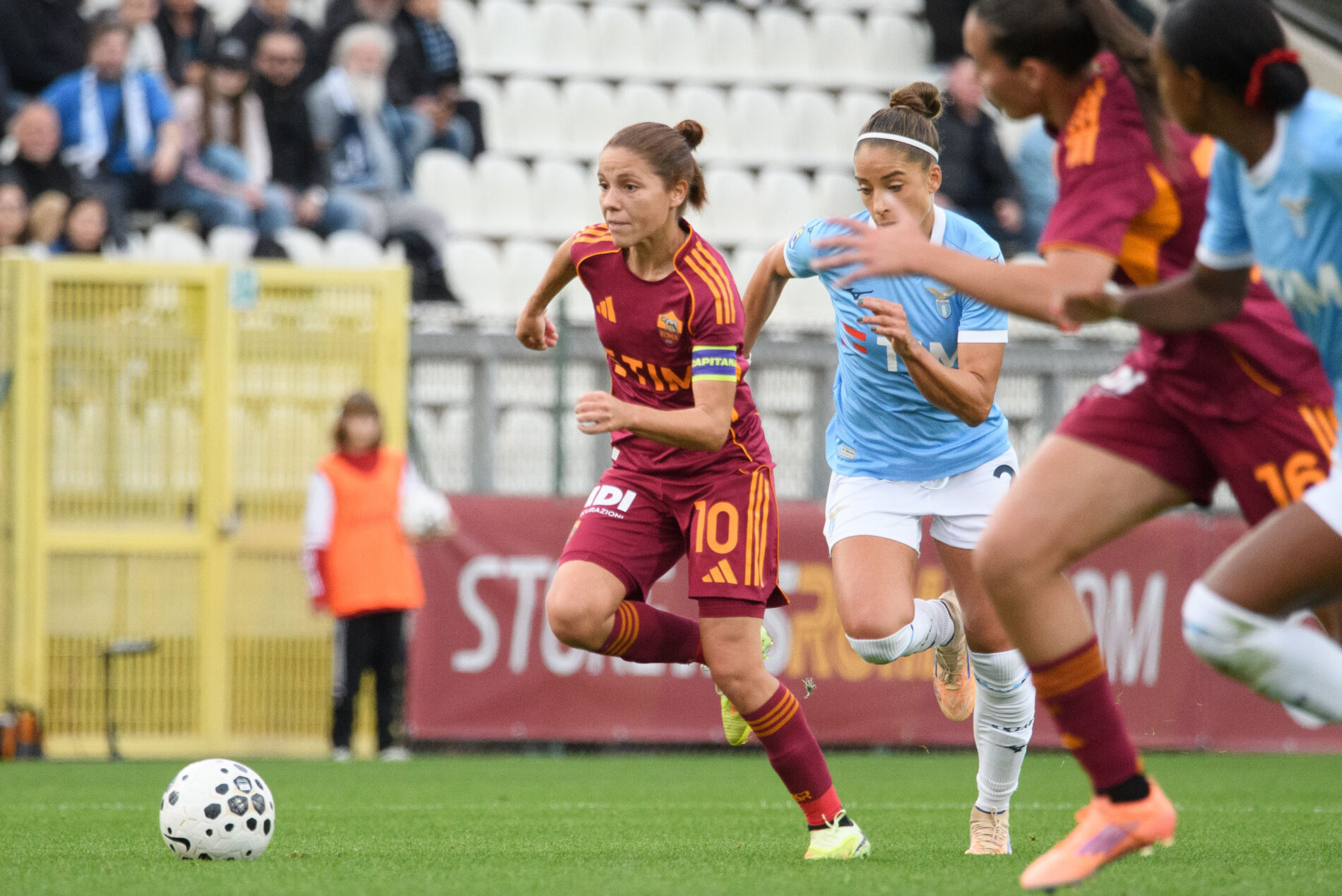 Manuela Giugliano, Roma-Lazio, Femminile