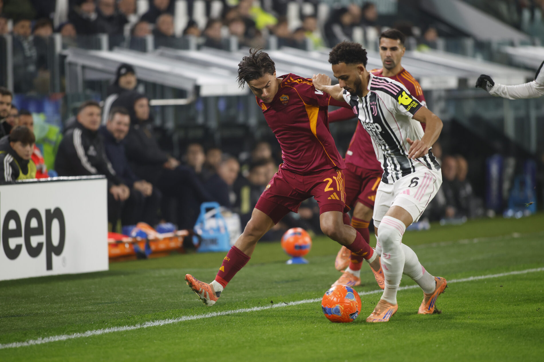 Serie A, Juventus-Roma, Dybala e Kelly