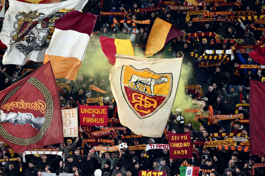 tifosi Roma, stadi, abbonato