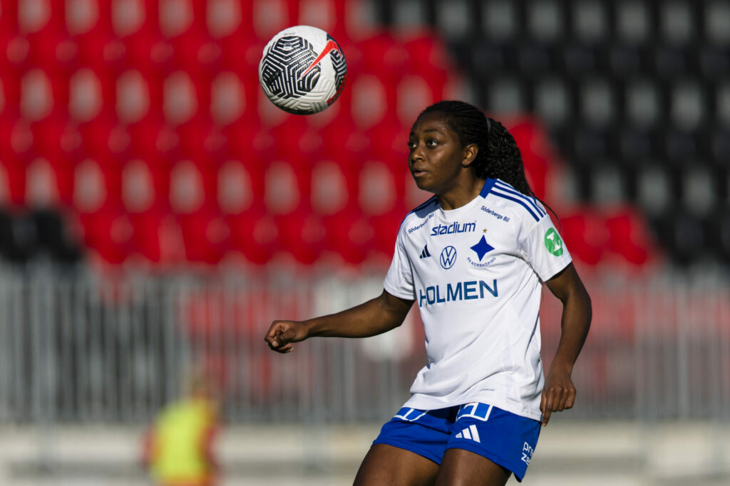 Maya Antoine, Roma Femminile