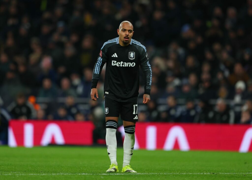 Donyell Malen, Aston Villa