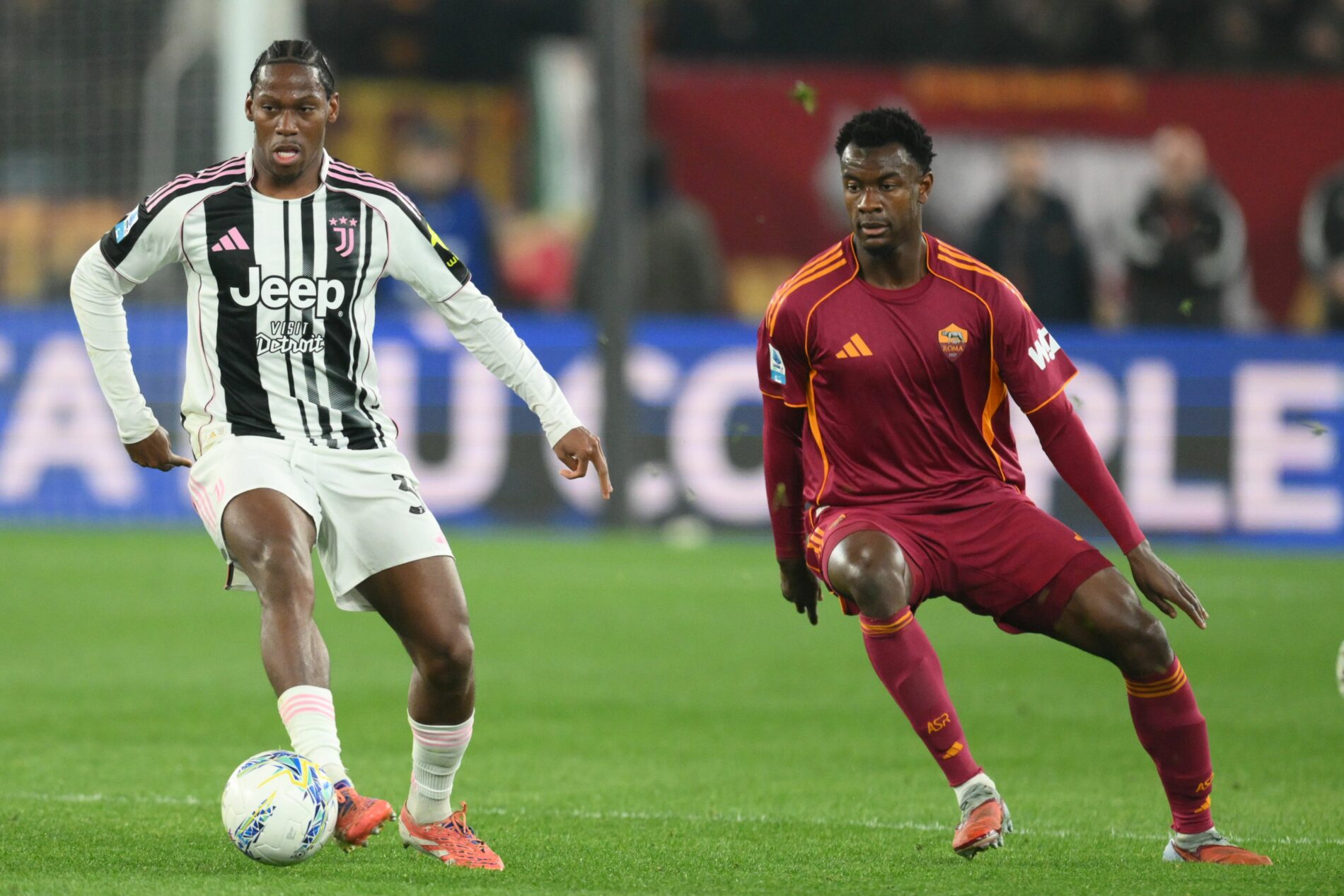 Evan Ndicka, Roma-Juventus, Jonathan David