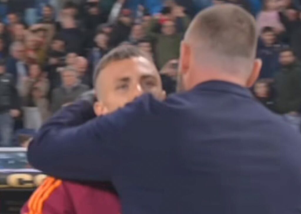 Screenshot: De Rossi, Angelino