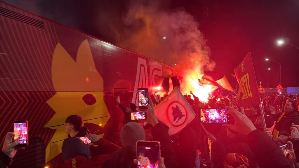 Europa League, Roma-Bologna: l'accoglienza dei tifosi