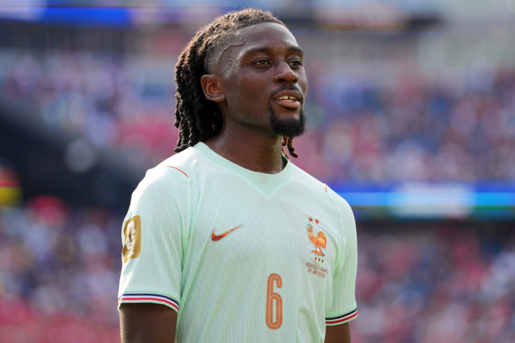koné