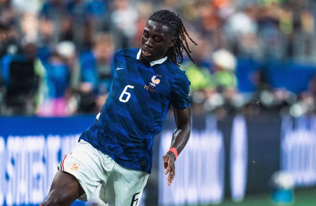 koné