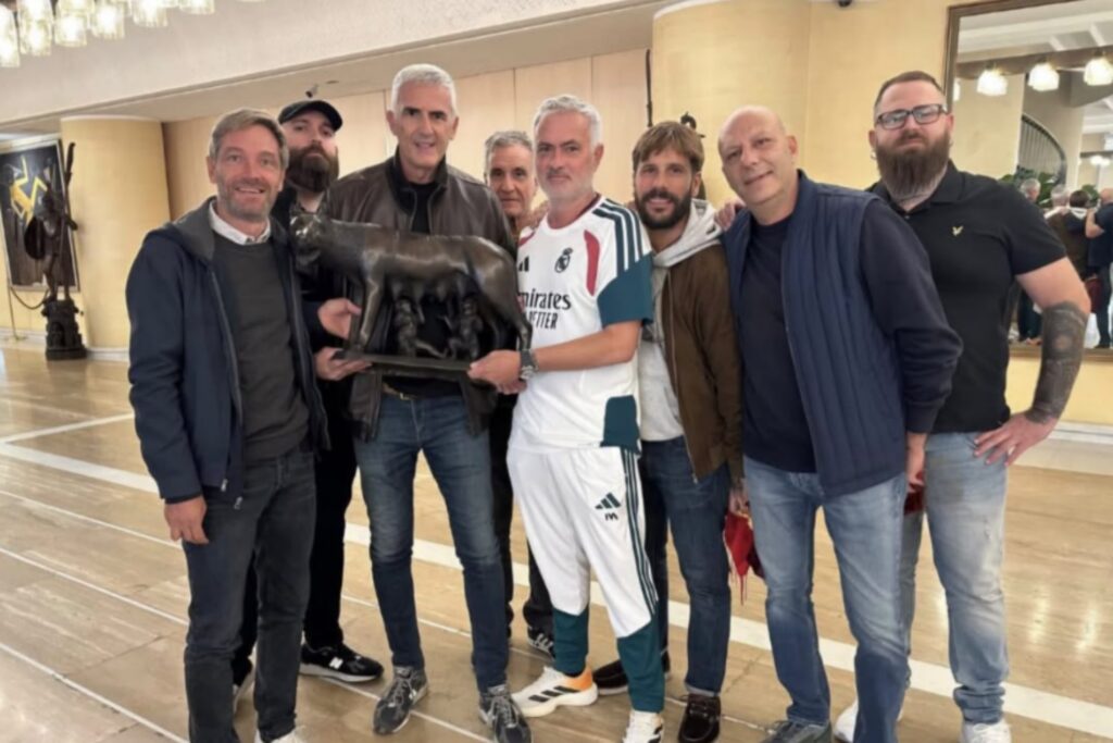 Curva Sud, Mourinho
